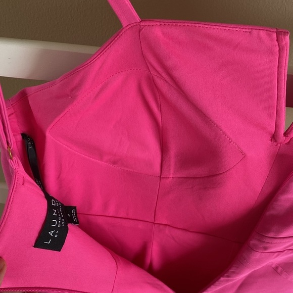 Laundry By Shelli Segal Hot Pink Split Front Sheath Formal Cocktail Gown Size 4 - Picture 12 of 16